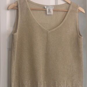 ST JOHN gold tank